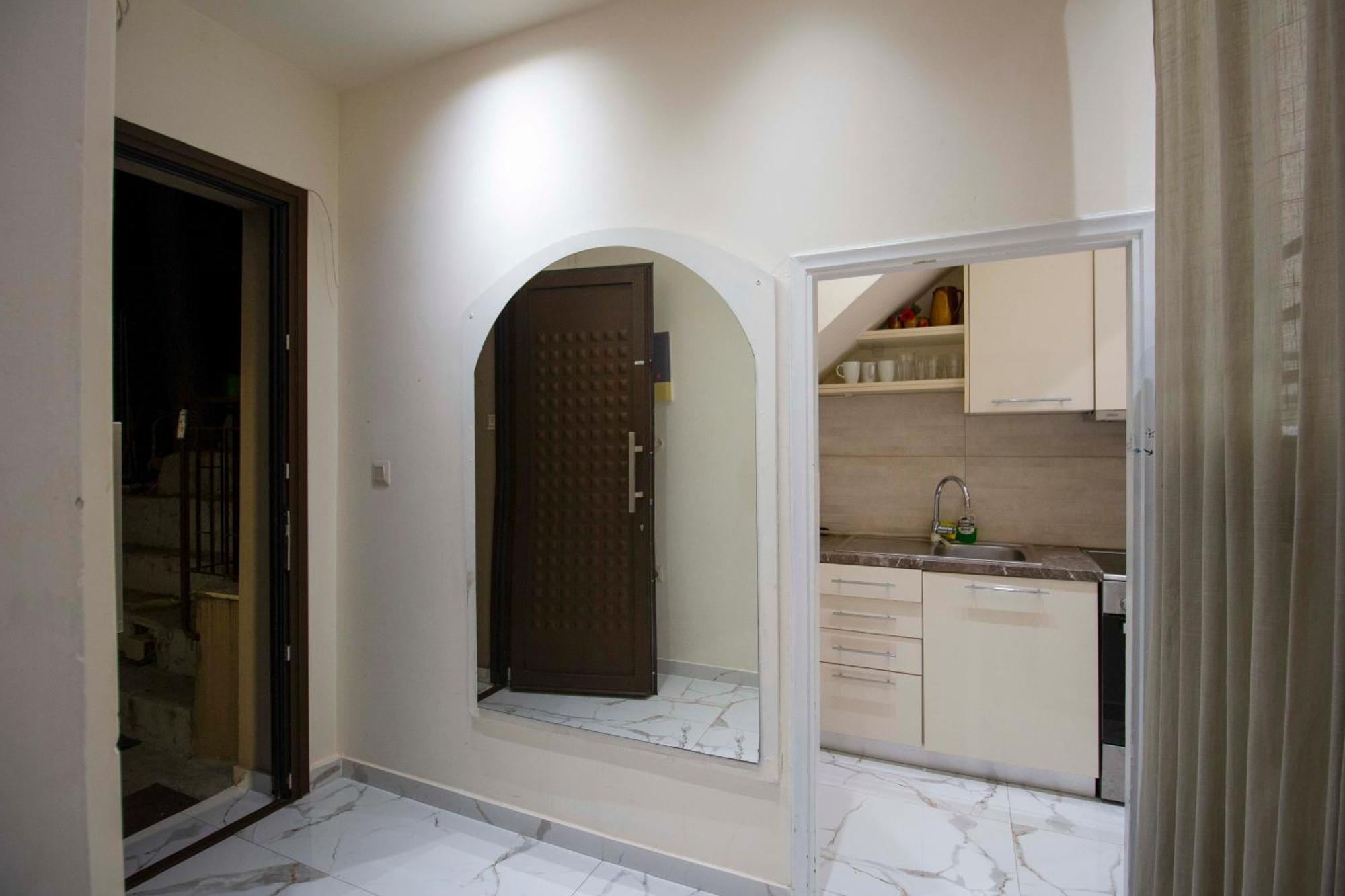 Double or Twin Room Bathroom