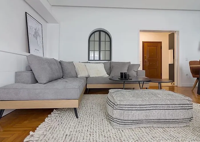 Acropolis Aura Apartment